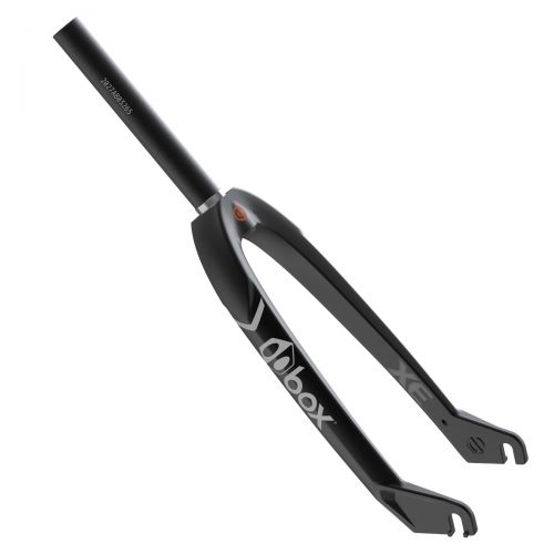 BOX ONE XE EXPERT 20" 10MM CARBON BLACK FORK