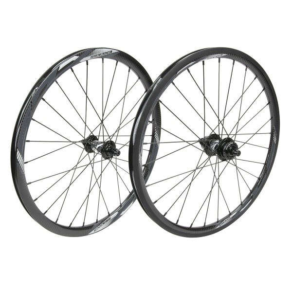 EXCESS XLS-3 451 28H CARBON WHEELSET