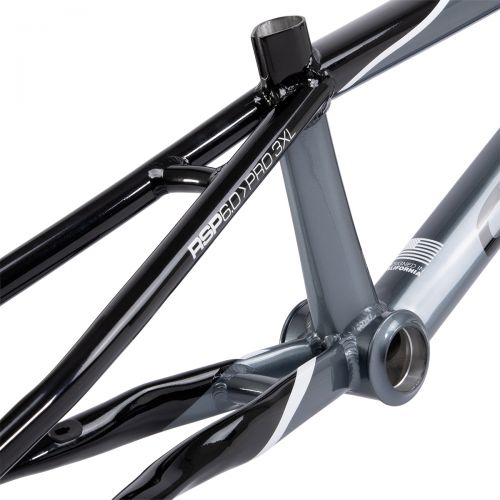 CHASE RSP6.0 SILVER / BLACK / WHITE FRAME & FORK KIT
